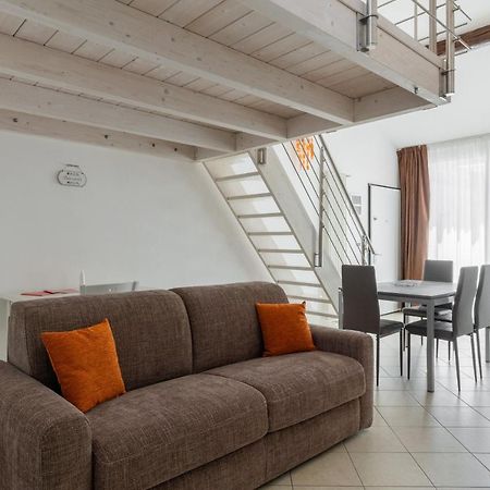 Cozy Mezzanine Apartment By Wonderful Italy Болоня Екстериор снимка